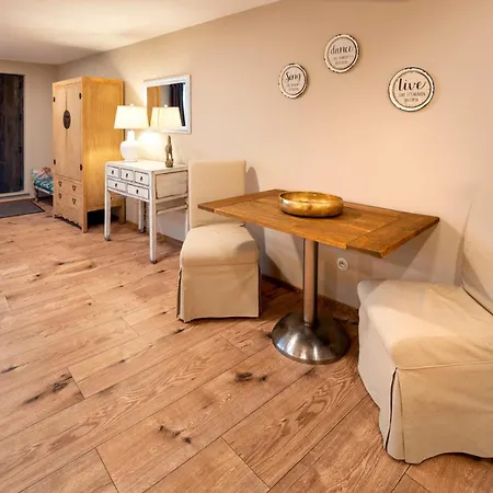 Apartman Prague West - Terrace *