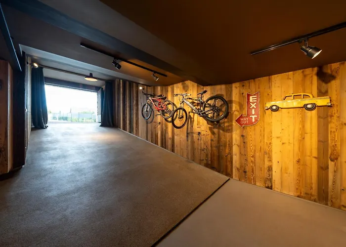 Prague West - With Terrace